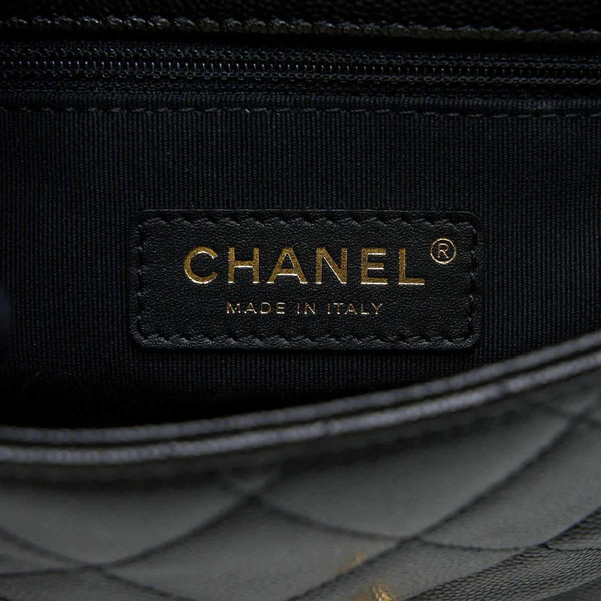 Chanel 23c Mini Flap Bag Chain Grained Calfskin Black product image 5, provided for visual reference and product detail