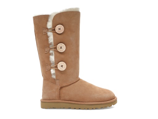 UGG Bailey Button Triplet II Boot - Chestnut (Women) product image 1, provided for visual reference and product detail review