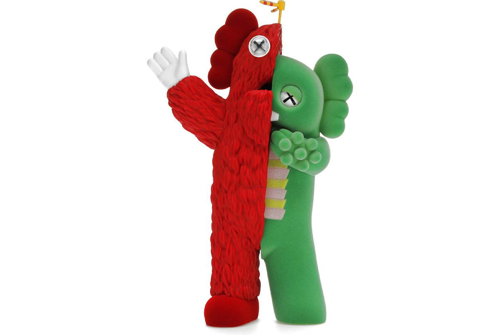 KAWS KACHAMUKKU Vinyl Figure - Green/Red product image 1, provided for visual reference and product detail review