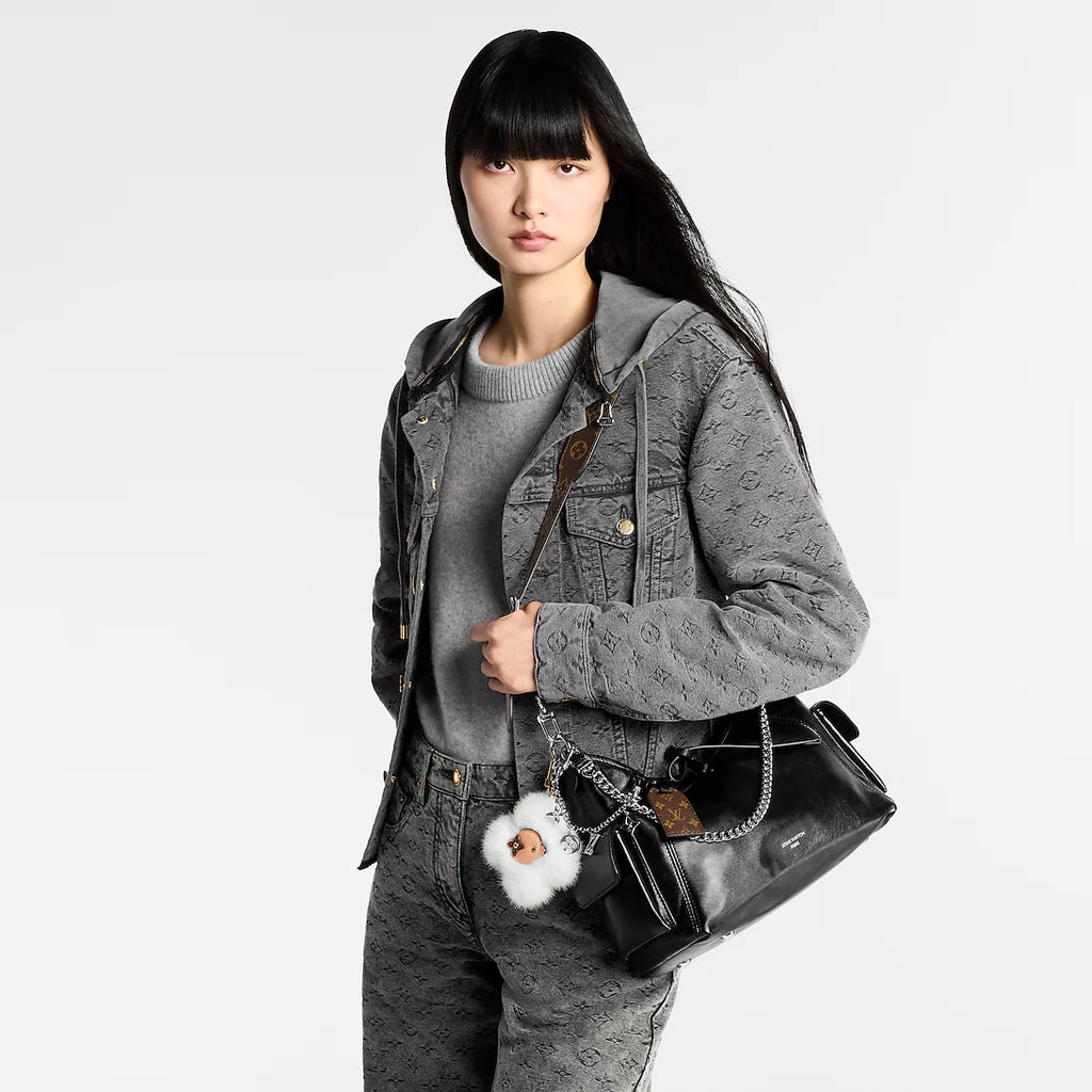 Louis Vuitton Carryall Cargo Vibe PM Handbag product image 4, provided for visual reference and product detail review