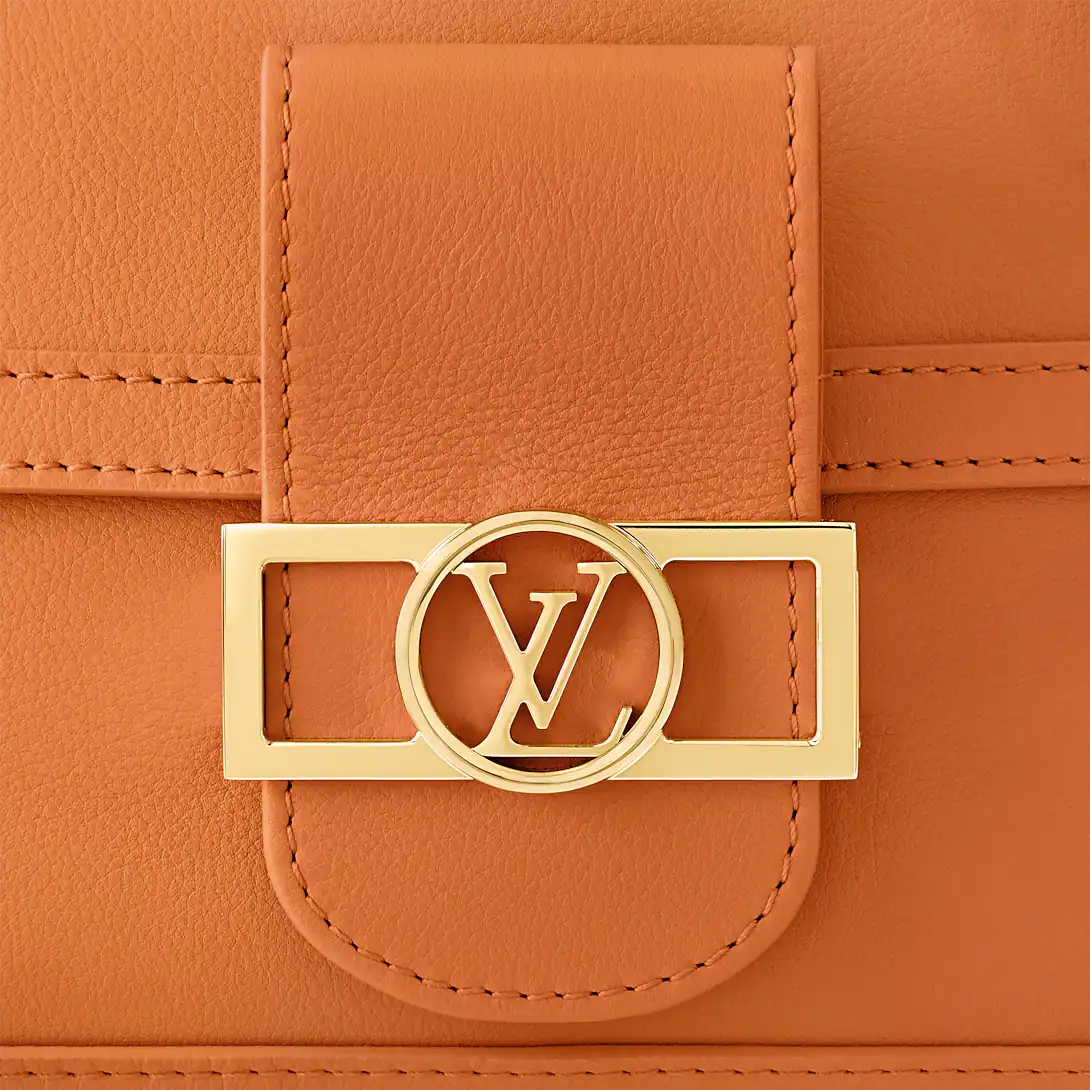Louis Vuitton Dauphine Soft MM Apricot Handbag product image 6, provided for visual reference and product detail review