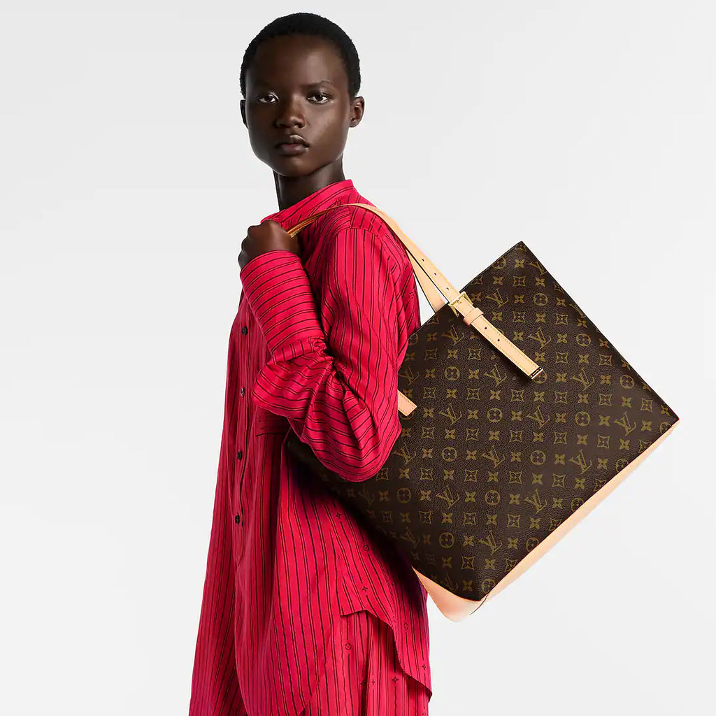 Louis Vuitton Mezzo Tote Bag product image 4, provided for visual reference and product detail review