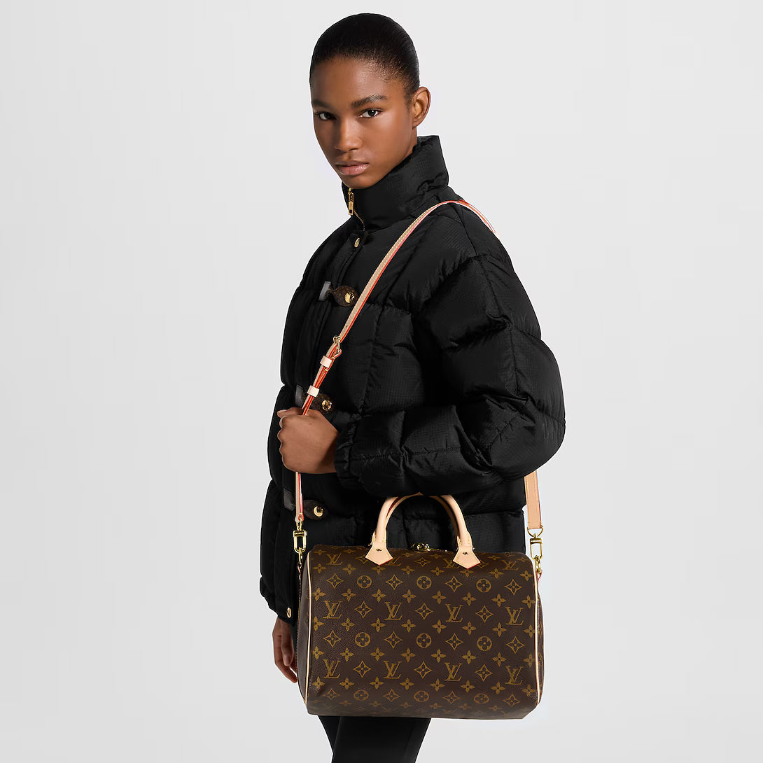 LV Speedy Bandoulière 30 Bag product image 4, provided for visual reference and product detail review