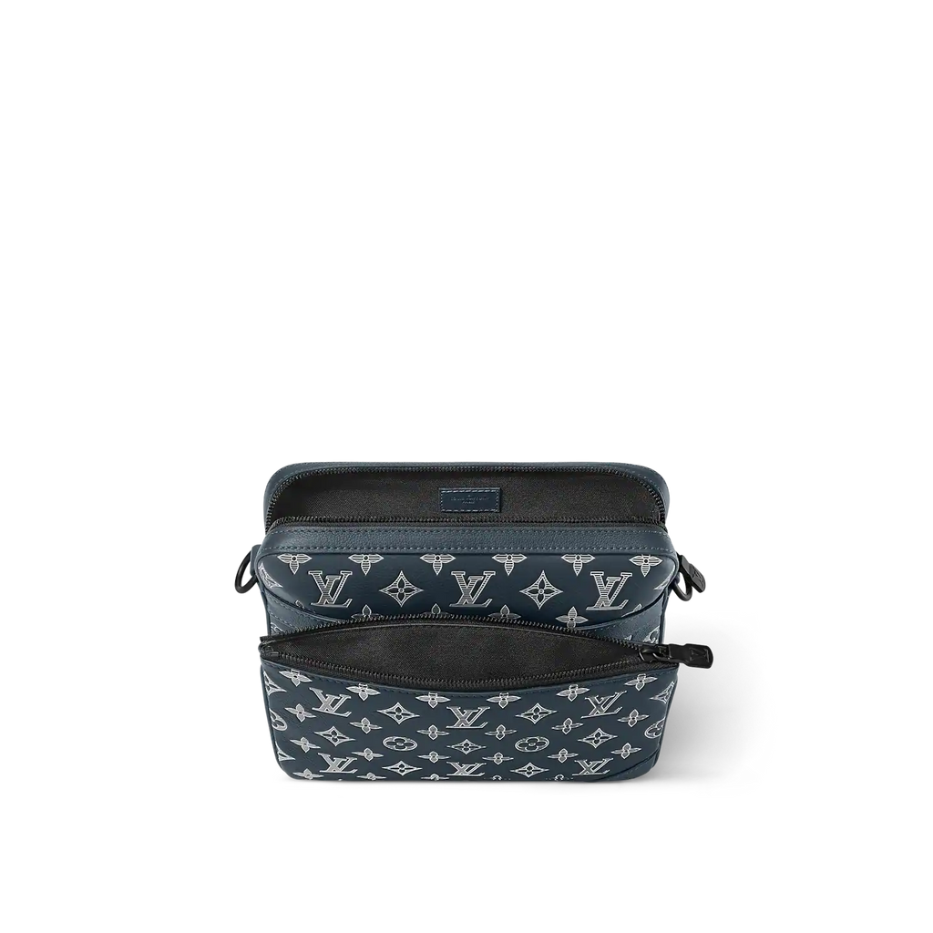 Louis Vuitton Trio Messenger Bag product image 1, provided for visual reference and product detail review