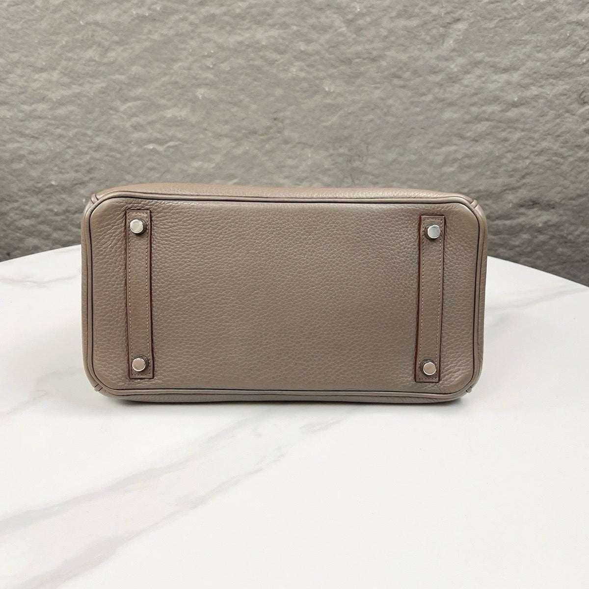 Hermes Birkin 30 Togo Leather Handbag - 8F Etain product image 4, provided for visual reference and product detail review