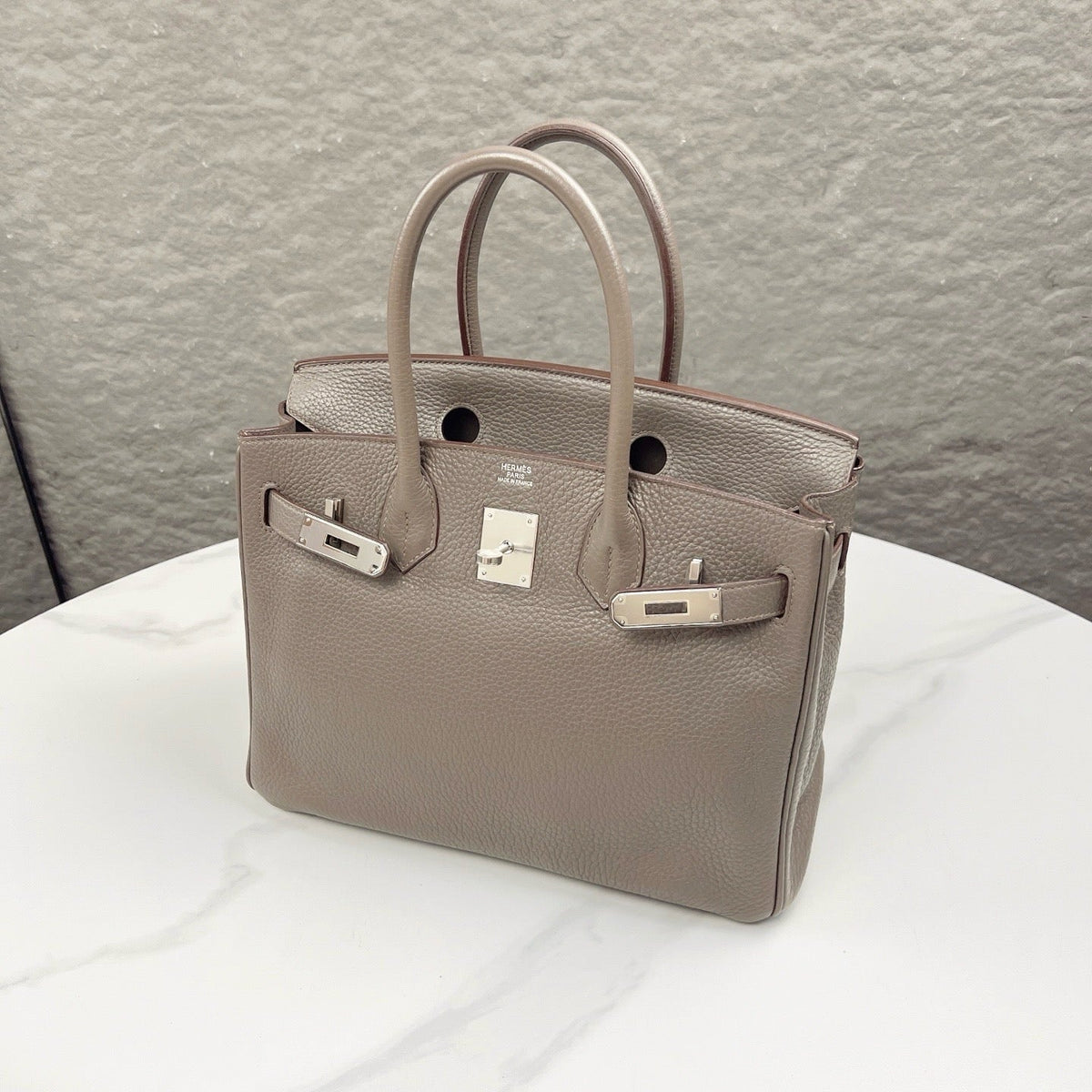 Hermes Birkin 30 Togo Leather Handbag - 8F Etain product image 5, provided for visual reference and product detail review
