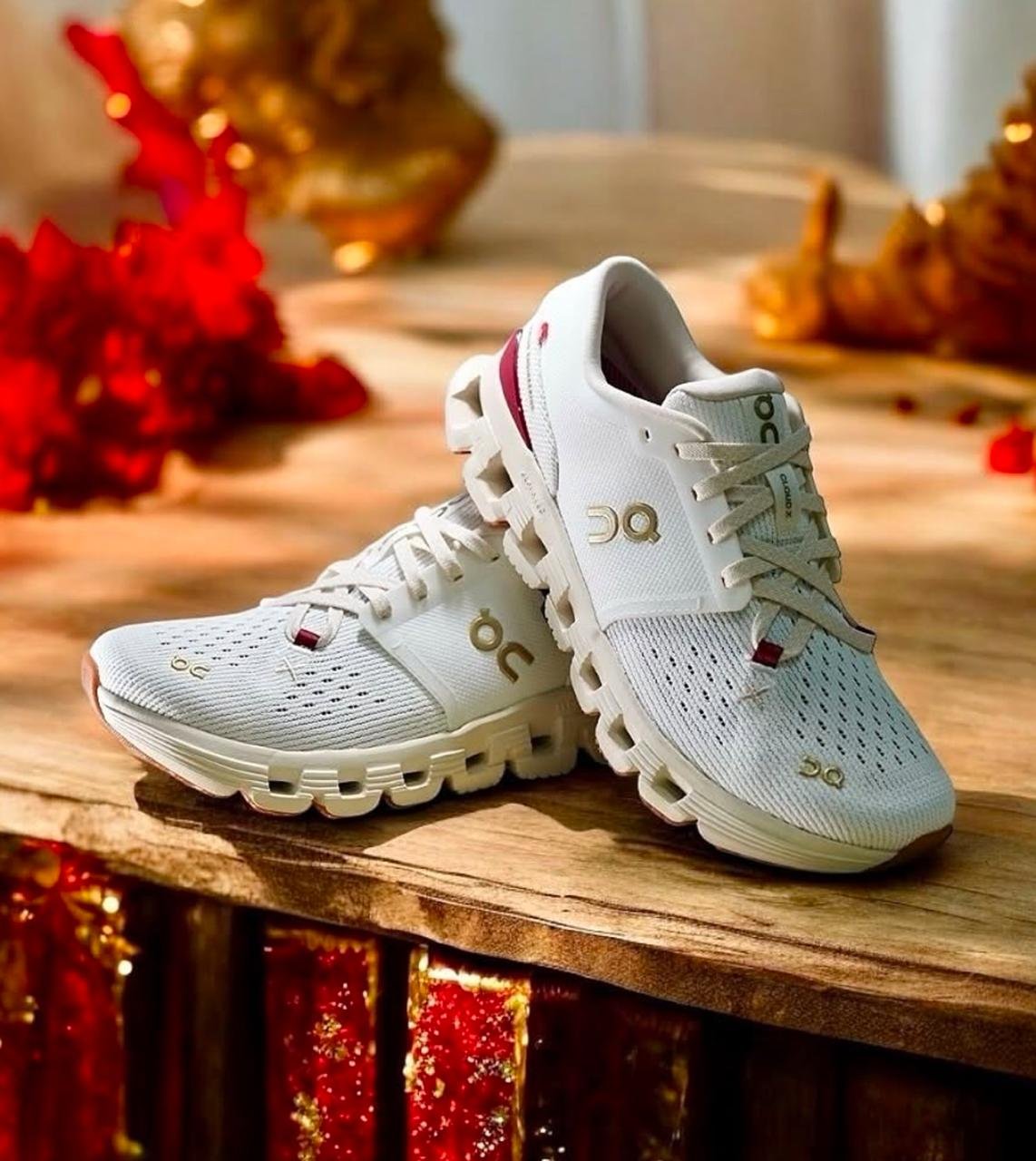 On Cloud X 4 Training Shoes product image 1, provided for visual reference and product detail review