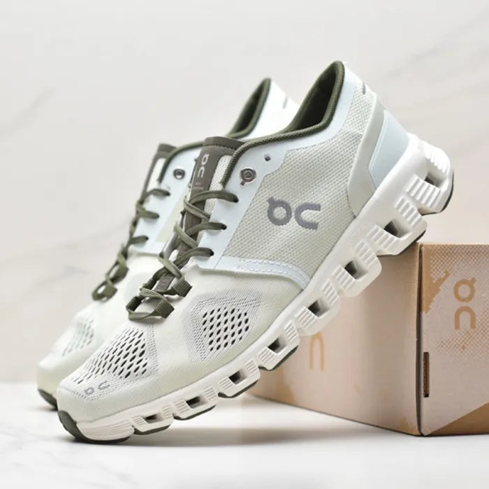 On Cloud X Green White Training Shoes product image 3, provided for visual reference and product detail review