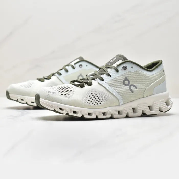 On Cloud X Green White Training Shoes product image 4, provided for visual reference and product detail review