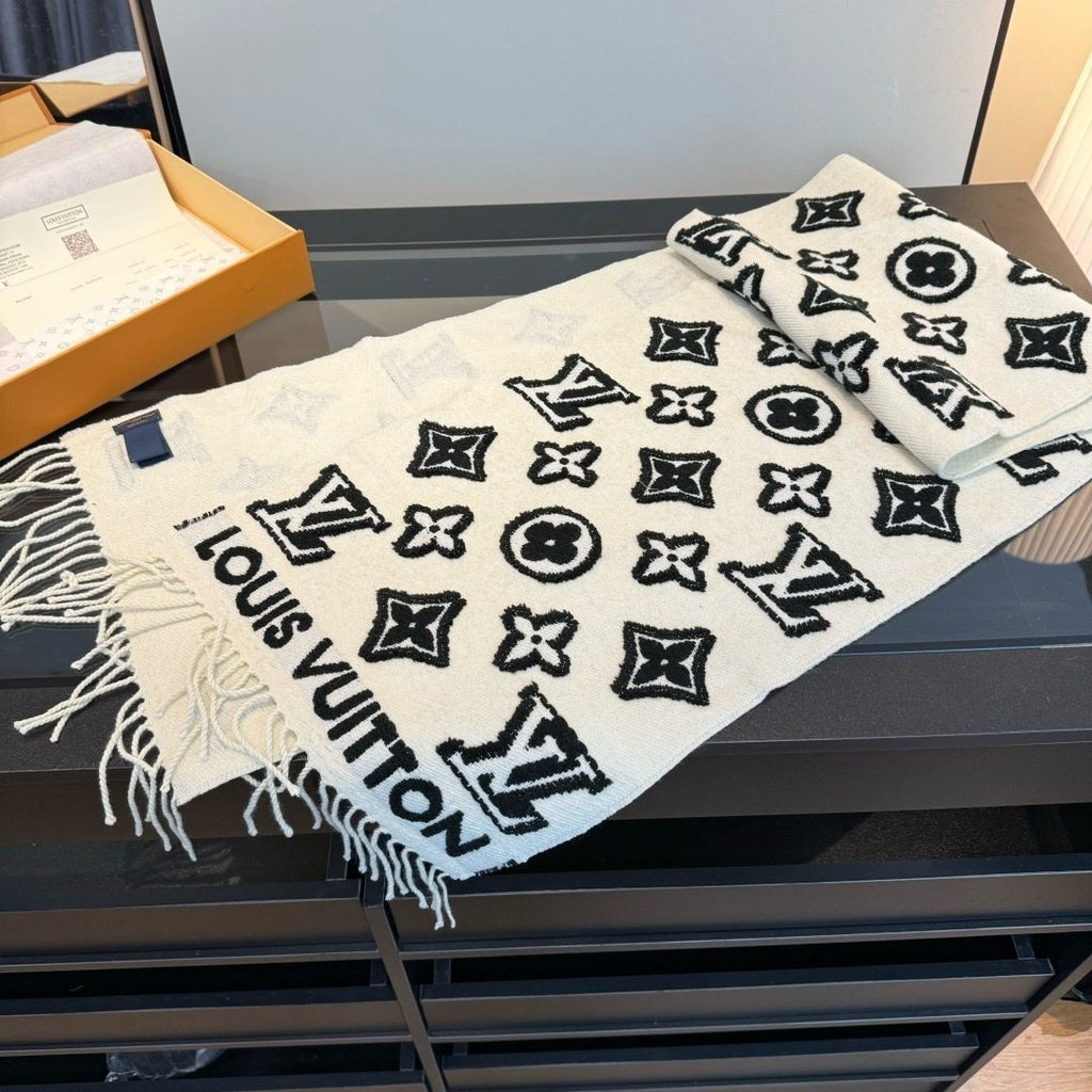 Louis Vuitton White and Black Graphic Scarf product image 3, provided for visual reference and product detail review