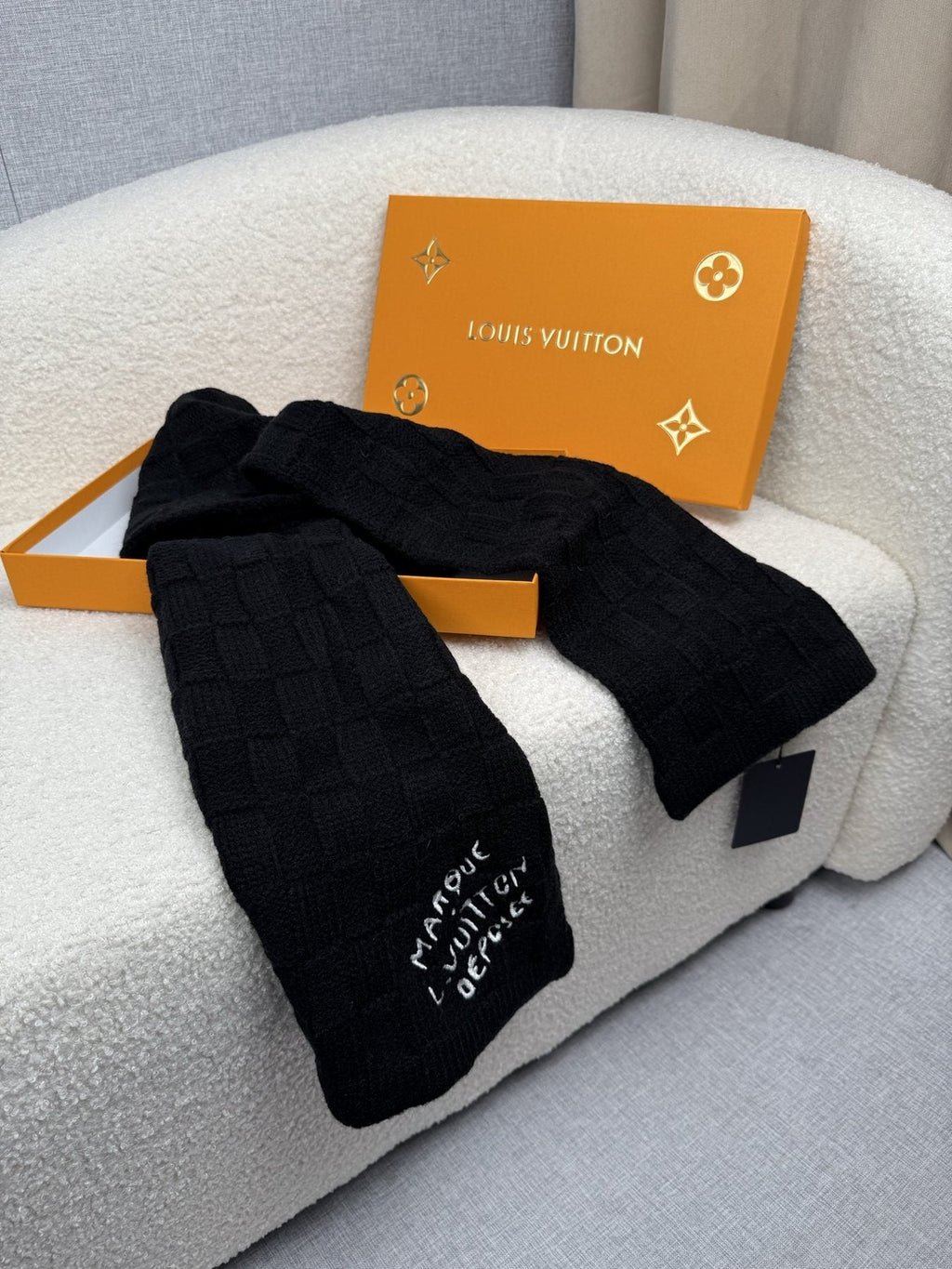 Louis Vuitton Black Knit Scarf product image 2, provided for visual reference and product detail review