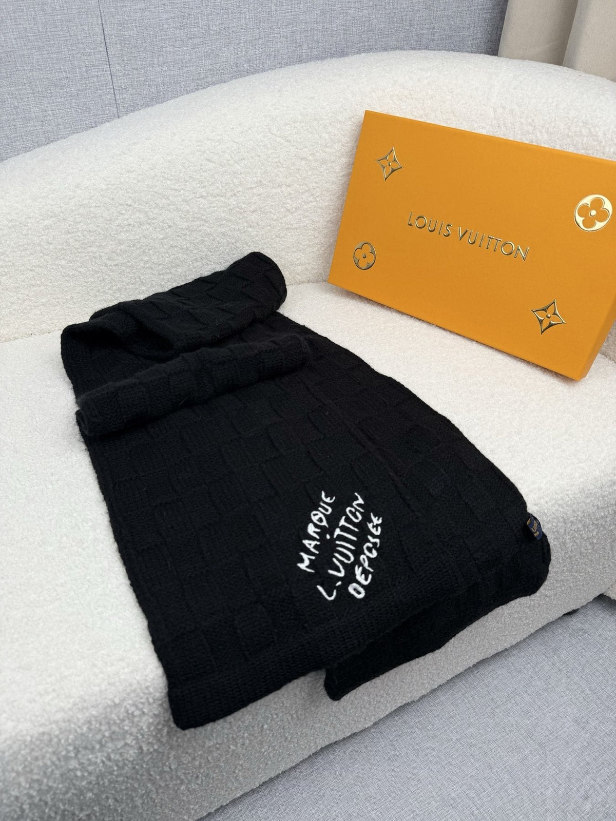Louis Vuitton Black Knit Scarf product image 4, provided for visual reference and product detail review