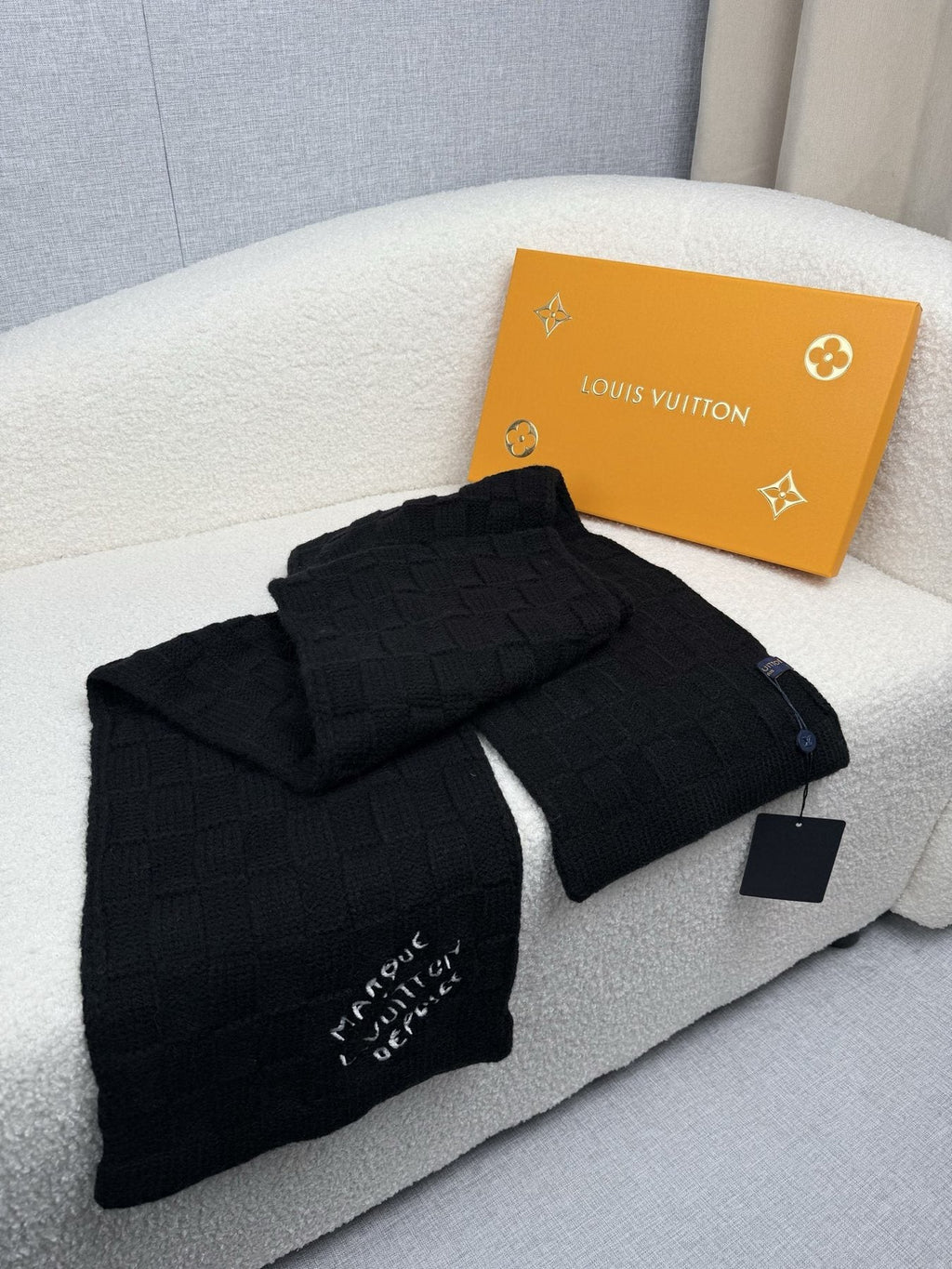 Louis Vuitton Black Knit Scarf product image 7, provided for visual reference and product detail review