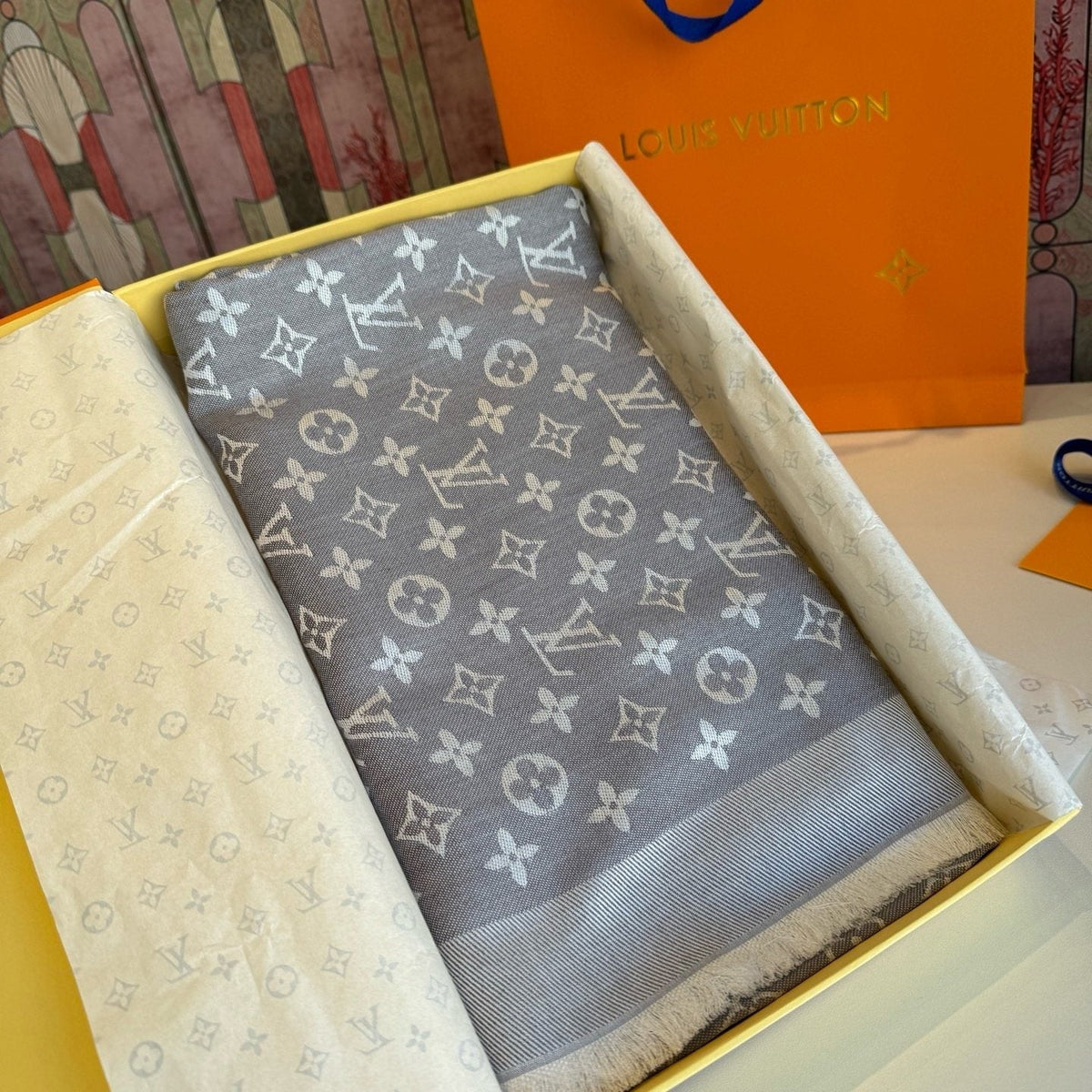 Louis Vuitton Patterned Woven Scarf product image 4, provided for visual reference and product detail review