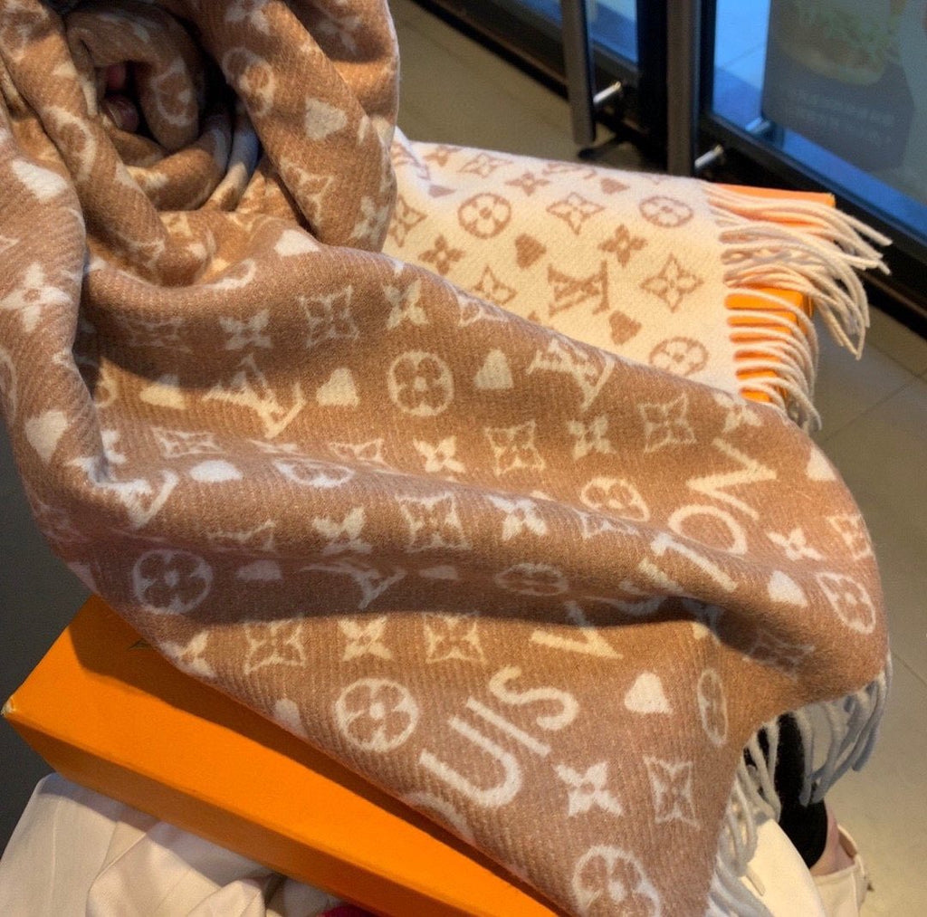 Louis Vuitton Tan and Cream Fringe Scarf product image 6, provided for visual reference and product detail review