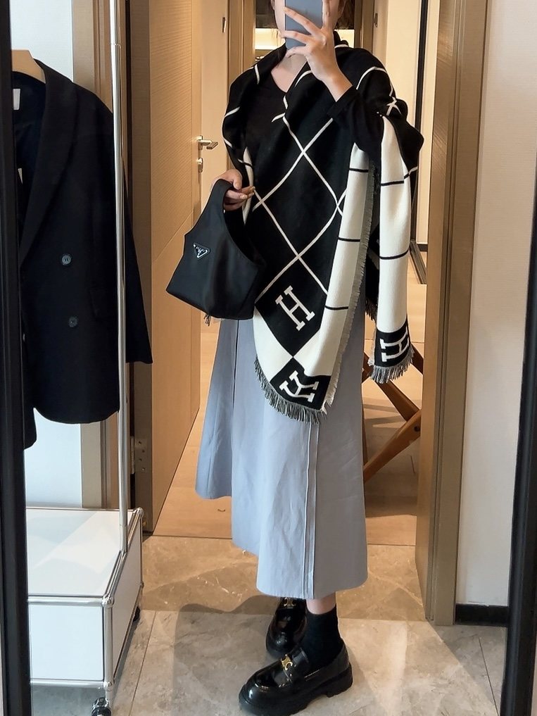 Hermès Black & Ivory Grid Square Scarf product image 3, provided for visual reference and product detail review