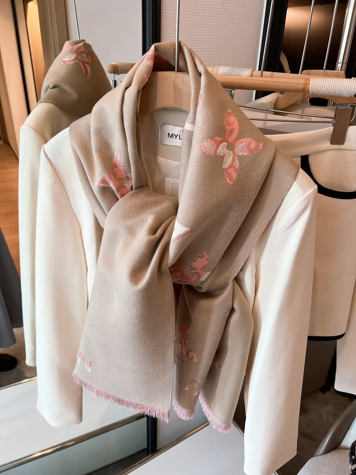 Louis Vuitton Monogram Floral Shawl product image 5, provided for visual reference and product detail review