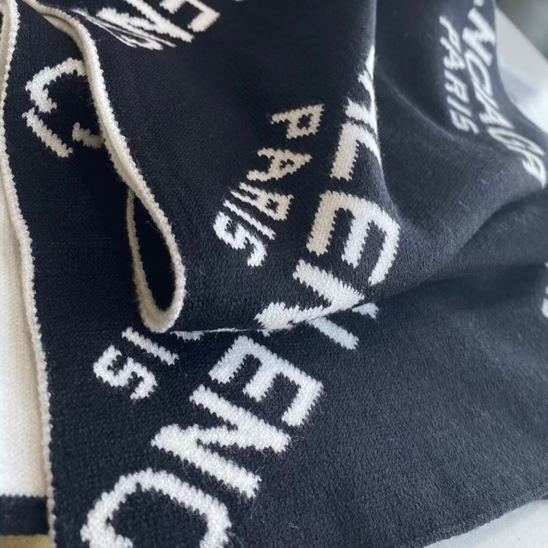 Balenciaga Black & White Knitted Scarf product image 6, provided for visual reference and product detail review