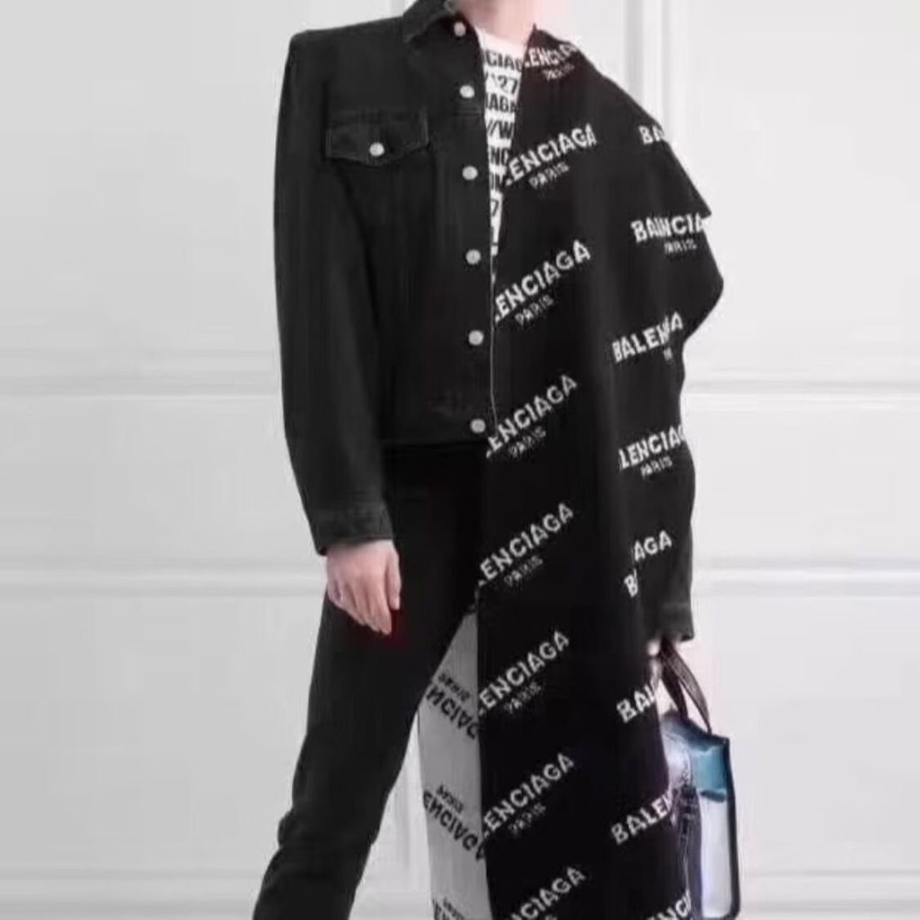 Balenciaga Black & White Knitted Scarf product image 2, provided for visual reference and product detail review