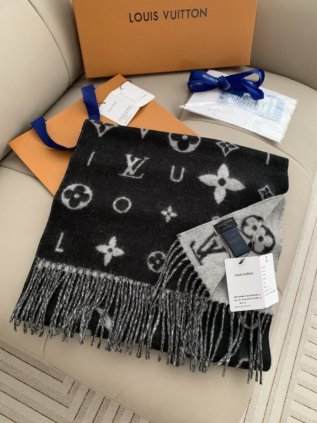 Louis Vuitton Black & Gray Reversible Scarf product image 5, provided for visual reference and product detail review