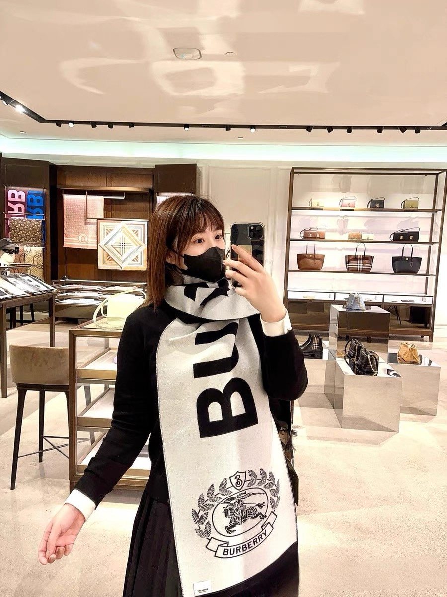 Burberry Black & Ivory Fringed Logo Scarf product image 2, provided for visual reference and product detail review