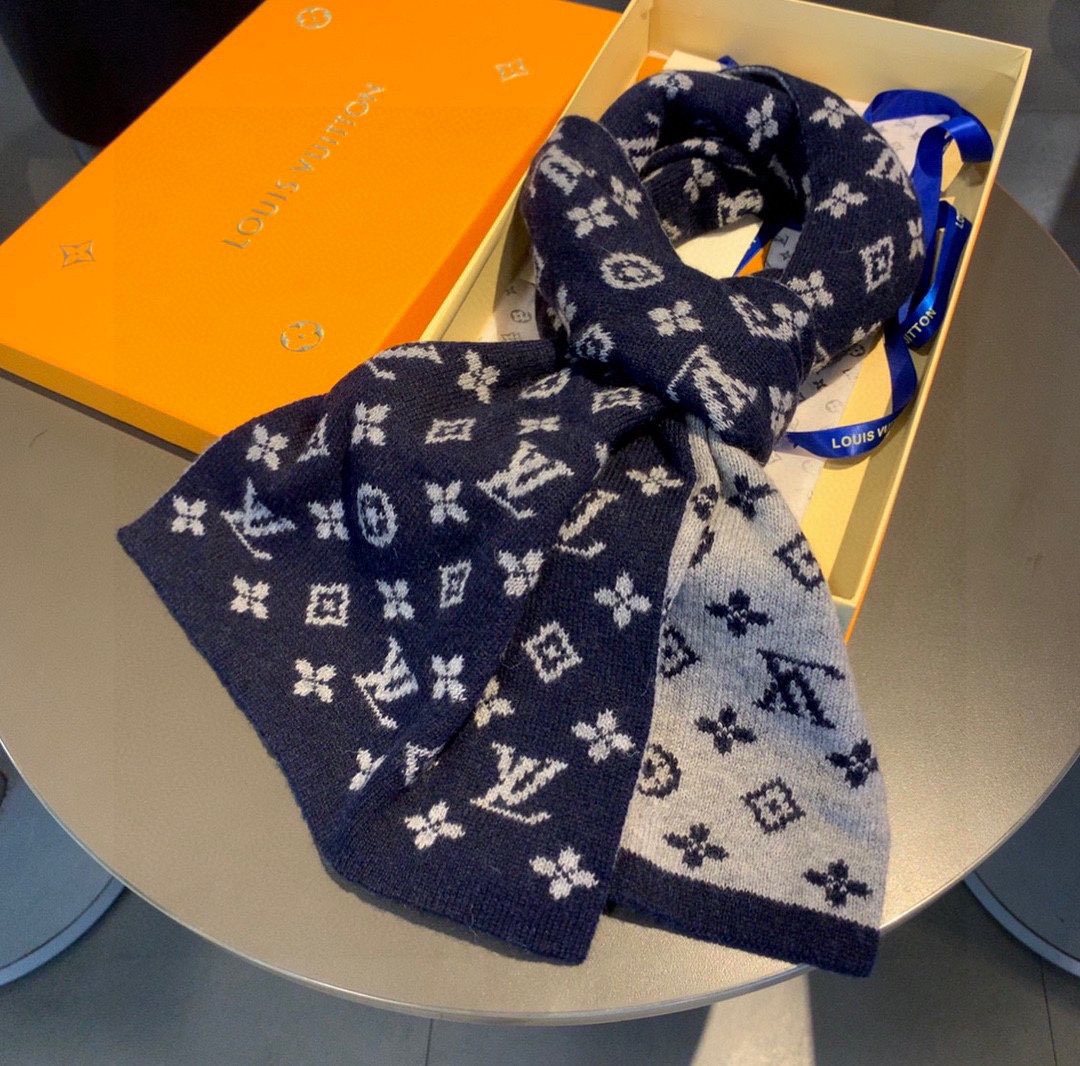 Louis Vuitton Navy and Gray Reversible Cashmere Scarf product image 5, provided for visual reference and product detail