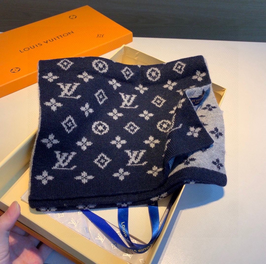 Louis Vuitton Navy and Gray Monogram Knit Scarf product image 7, provided for visual reference and product detail review