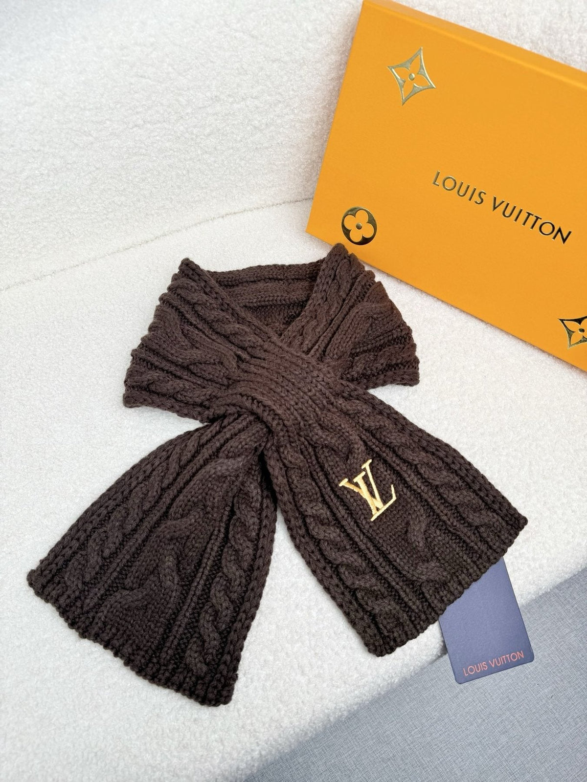 Louis Vuitton Dark Brown Knit Scarf product image 5, provided for visual reference and product detail review
