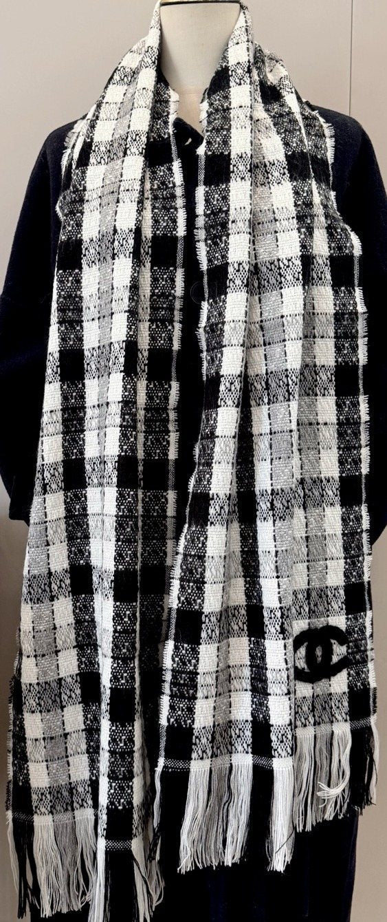 Chanel Black and White Plaid Fringed Scarf product image 1, provided for visual reference and product detail review