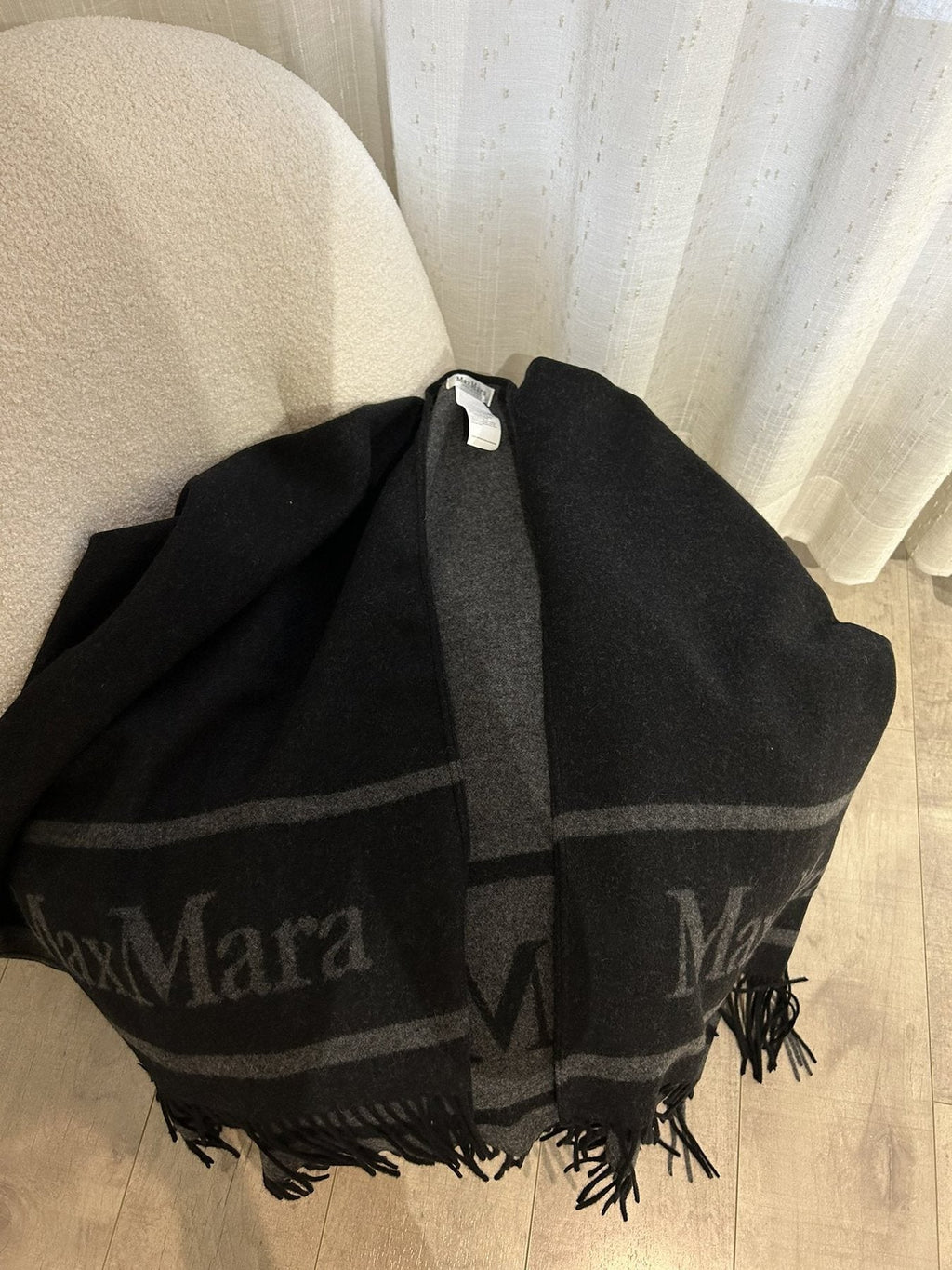 Max Mara Reversible Fringed Cashmere Wrap product image 2, provided for visual reference and product detail review