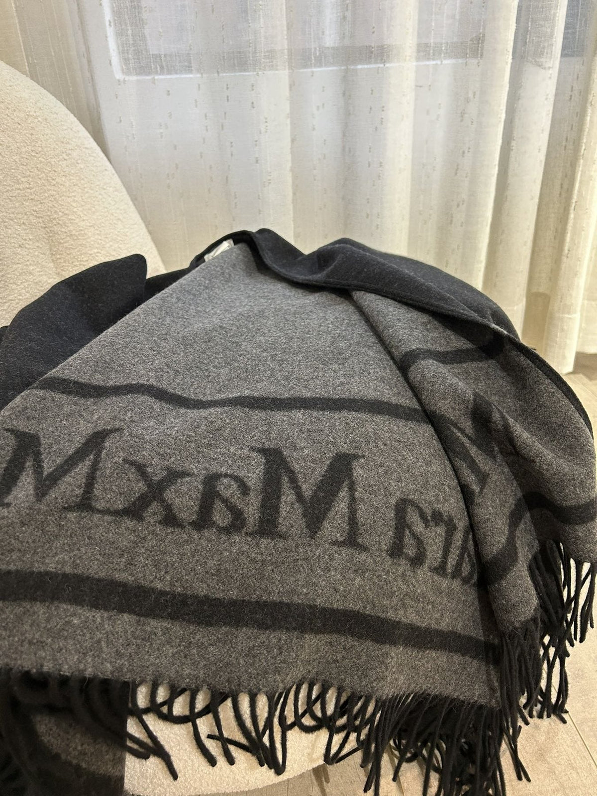 Max Mara Reversible Fringed Cashmere Wrap product image 6, provided for visual reference and product detail review