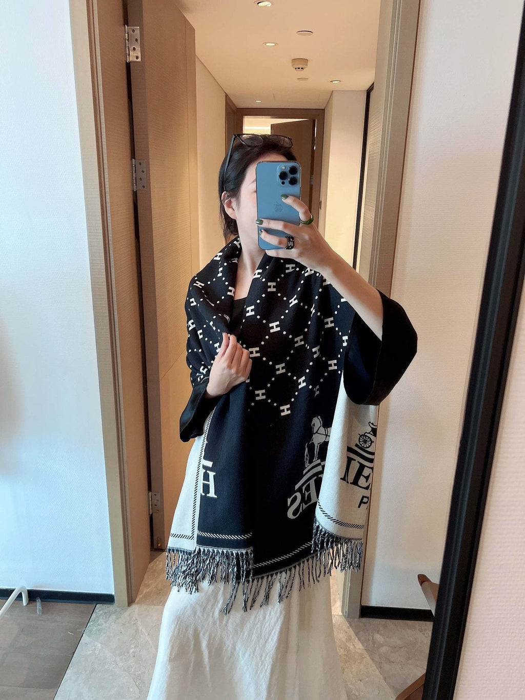 Hermès Geometric Motif Fringed Scarf product image 2, provided for visual reference and product detail review