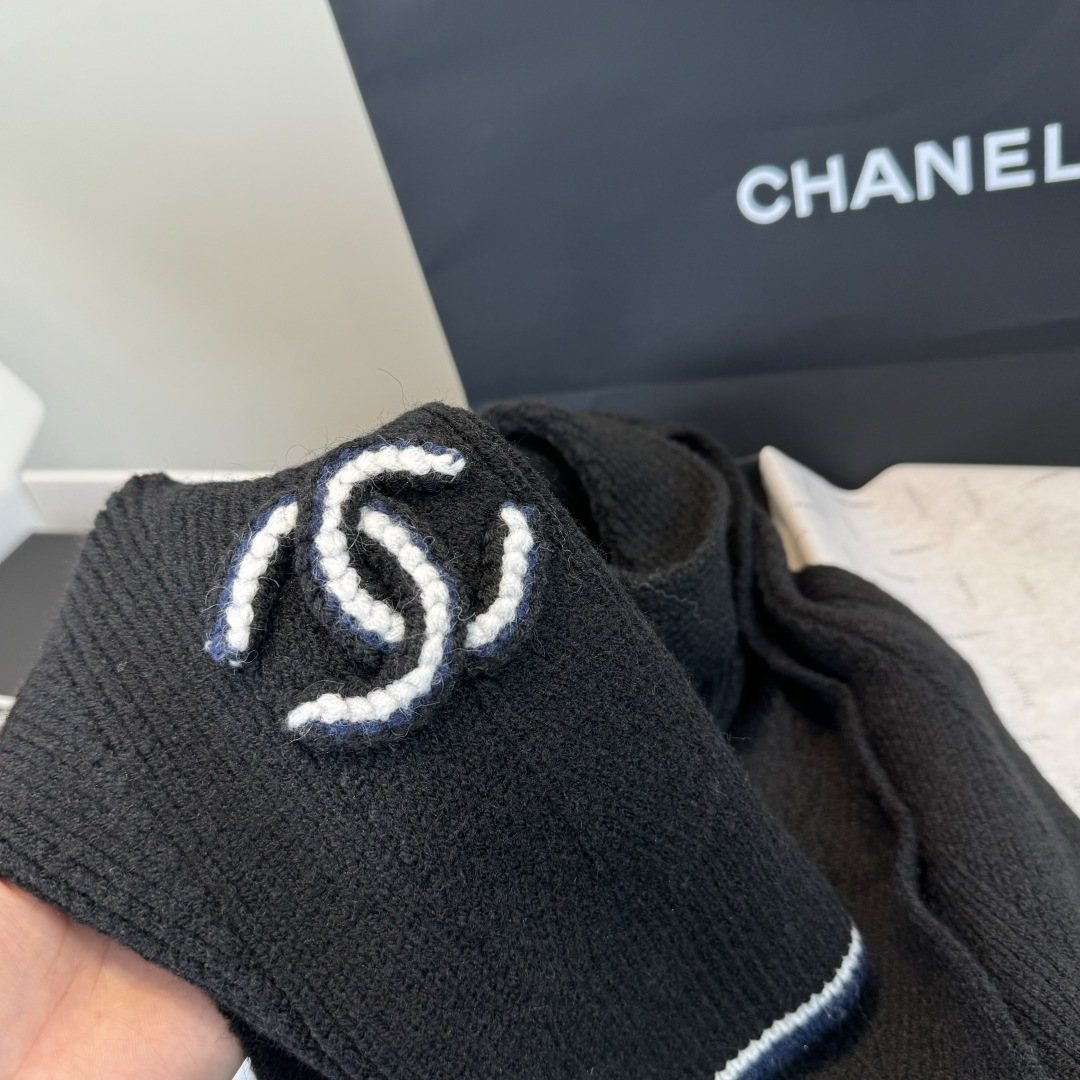 Chanel Embroidered Knitted Scarf product image 8, provided for visual reference and product detail review