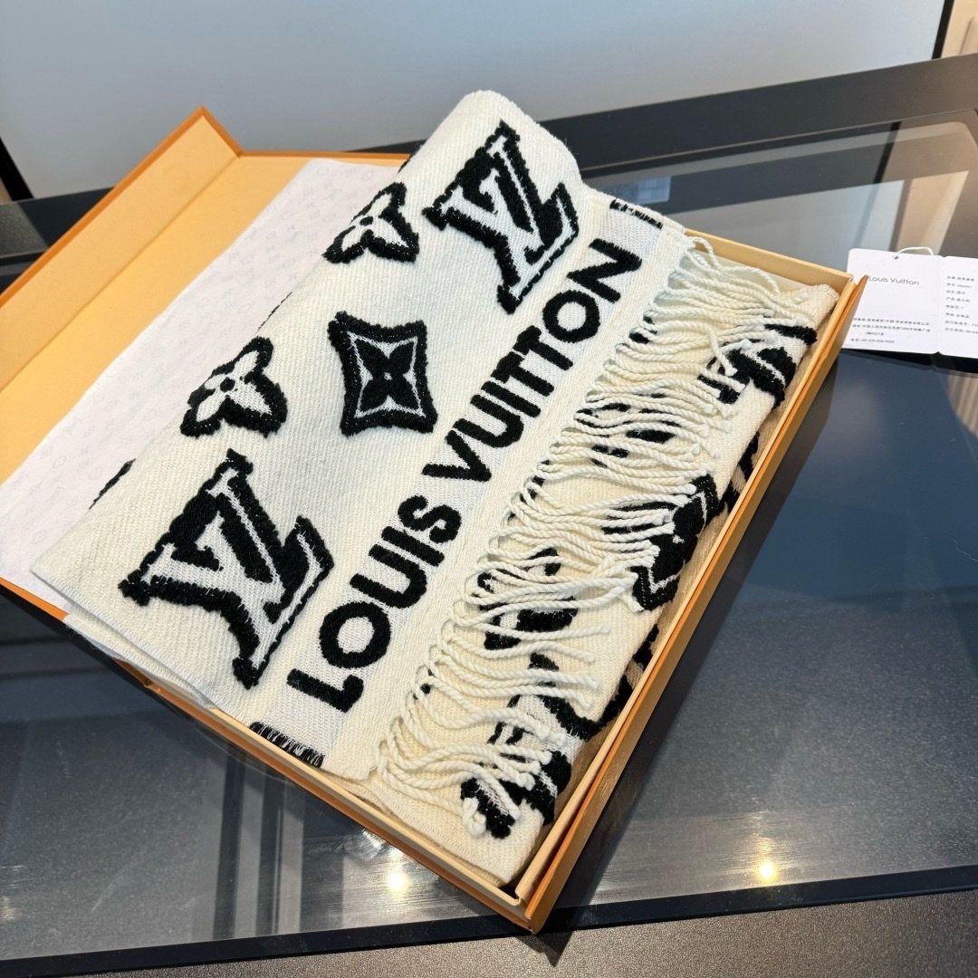 Louis Vuitton Fringed Monogram-Style Scarf product image 5, provided for visual reference and product detail review