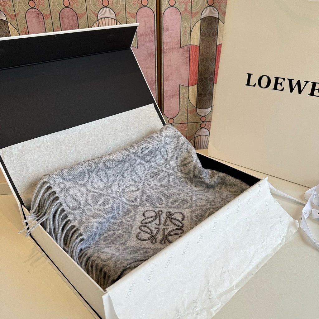 Loewe Reversible Fringe Pattern Scarf product image 4, provided for visual reference and product detail review