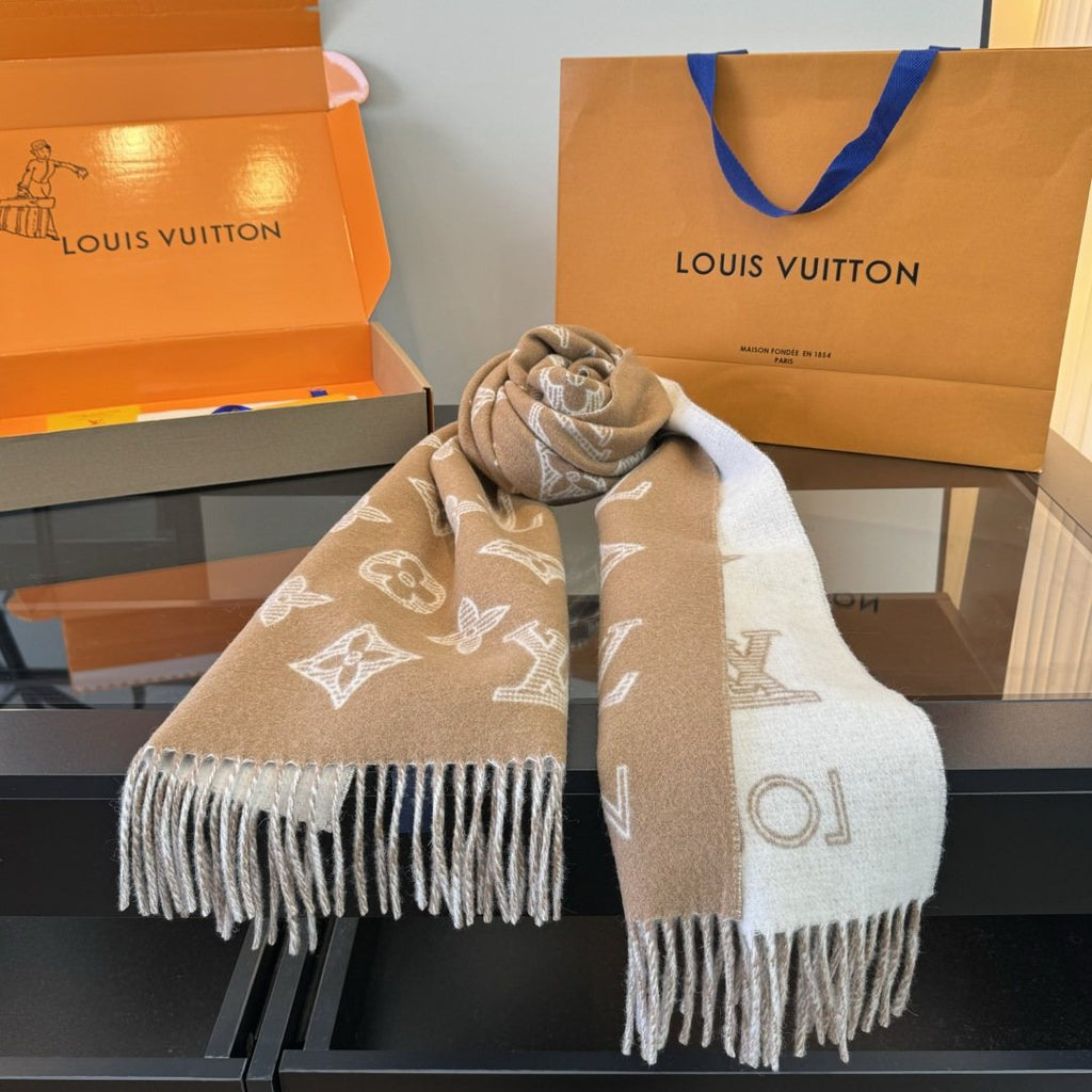 Louis Vuitton Reversible Monogram Knit Scarf product image 5, provided for visual reference and product detail review