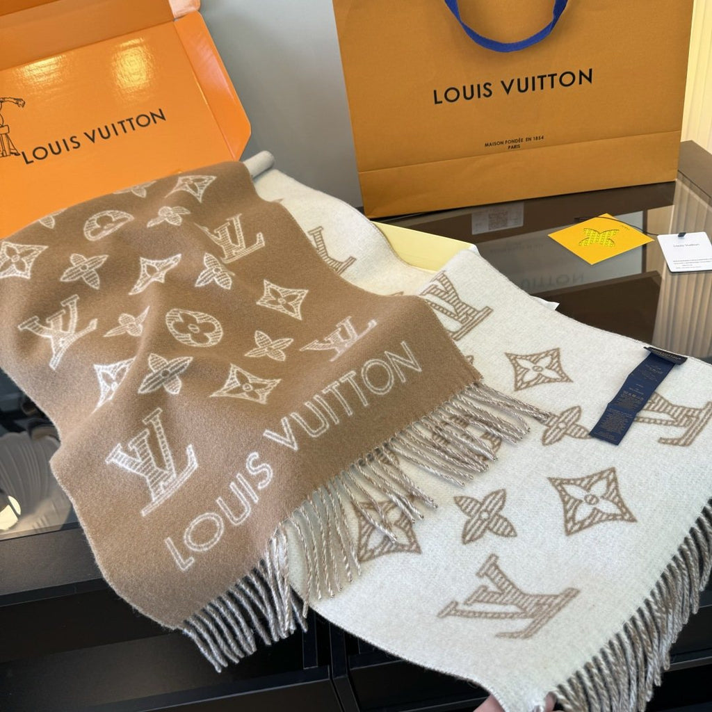 Louis Vuitton Reversible Monogram Knit Scarf product image 10, provided for visual reference and product detail review
