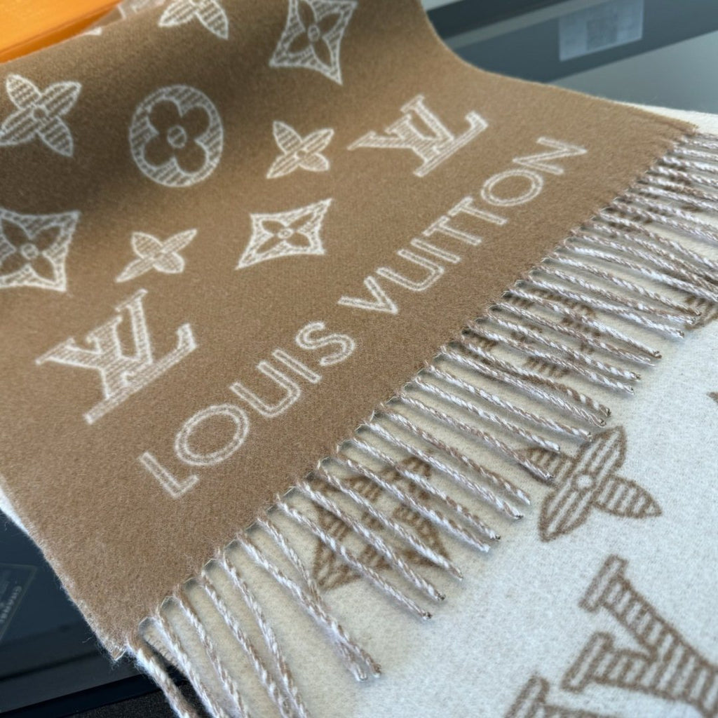 Louis Vuitton Reversible Monogram Knit Scarf product image 12, provided for visual reference and product detail review