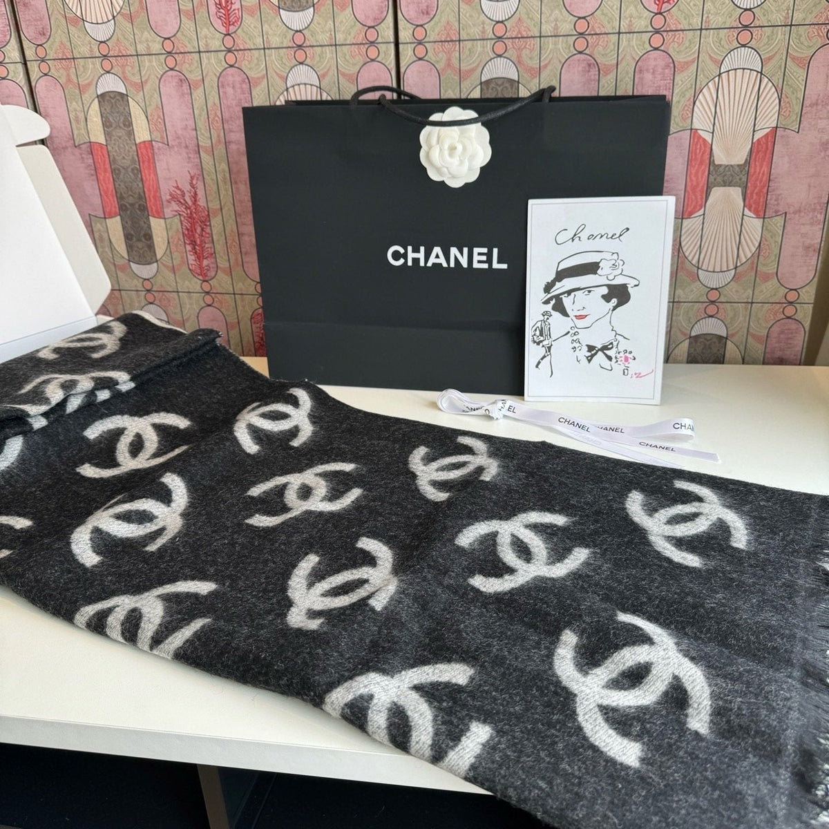 Chanel Reversible Logo Motif Scarf Shawl product image 1, provided for visual reference and product detail review