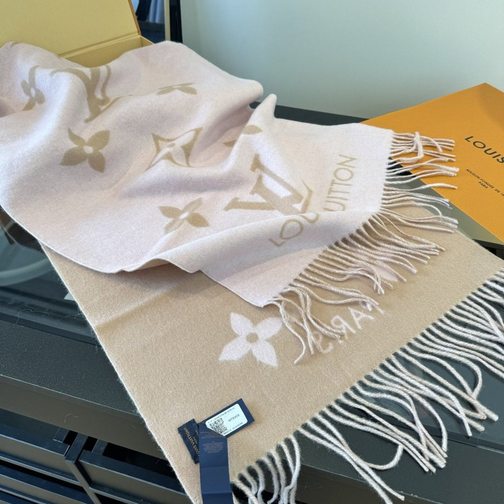 Louis Vuitton Two-Tone Fringed Scarf product image 10, provided for visual reference and product detail review