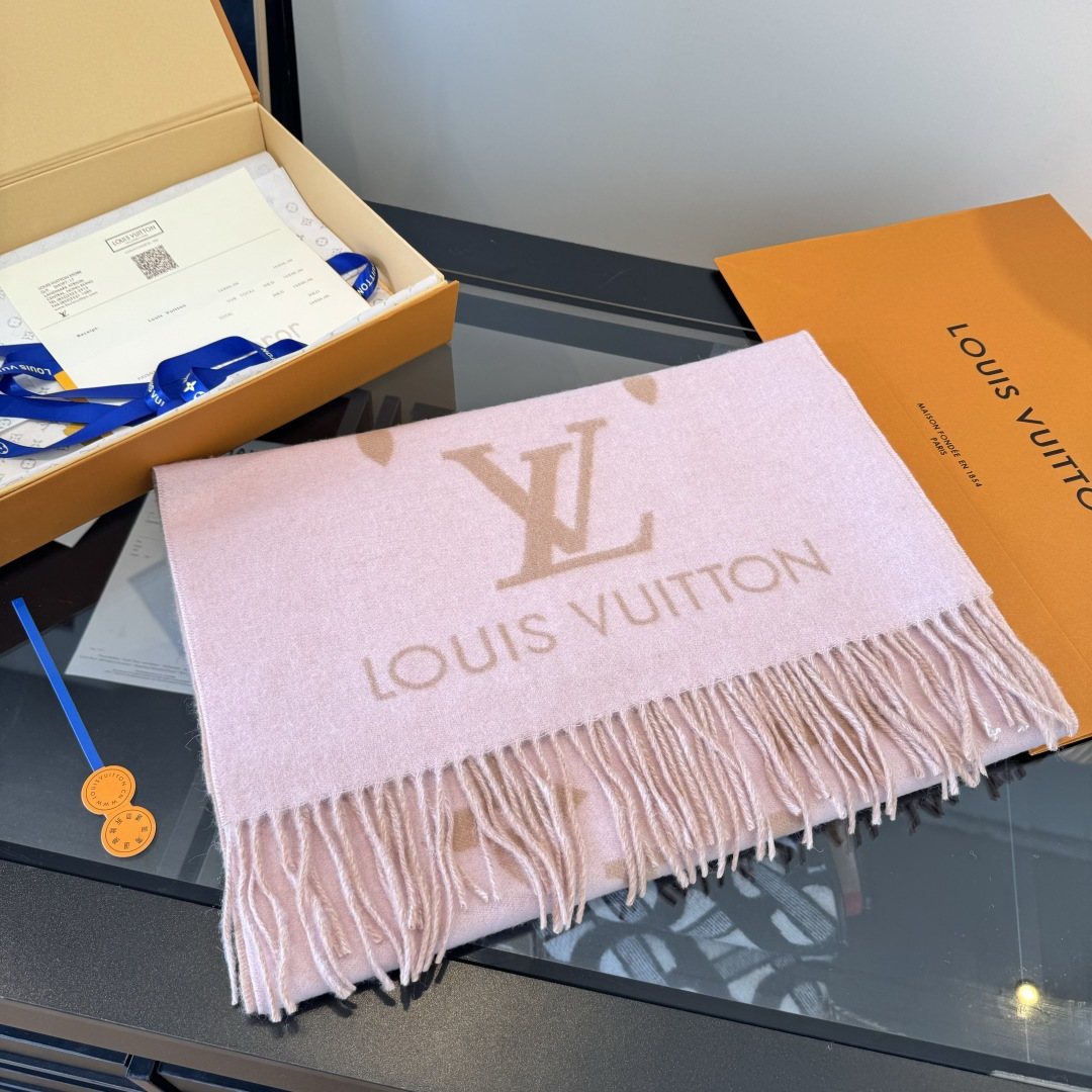 Louis Vuitton Two-Tone Fringed Scarf product image 4, provided for visual reference and product detail review
