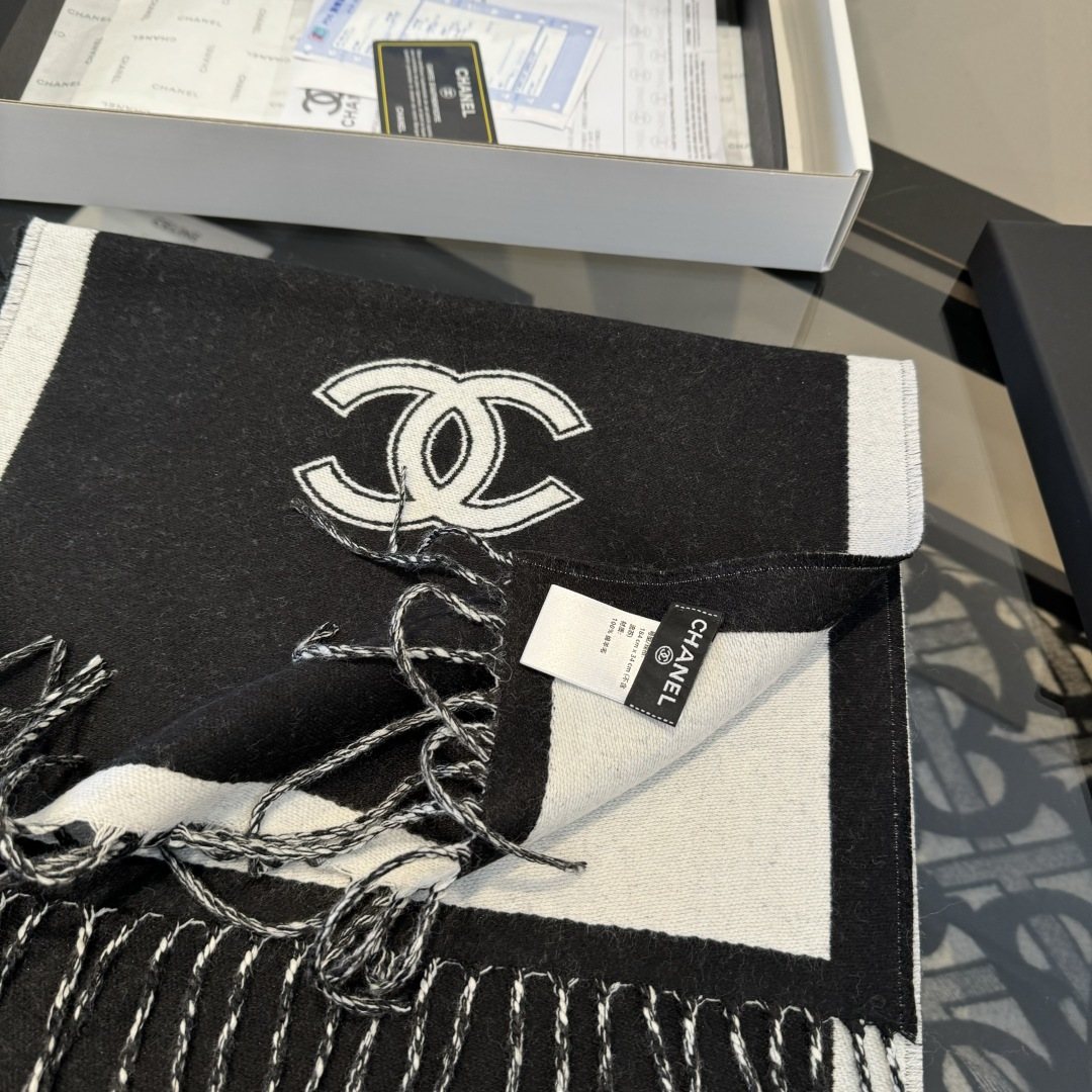 Chanel Contrast-Border Two-Tone Fringed Scarf product image 13, provided for visual reference and product detail review