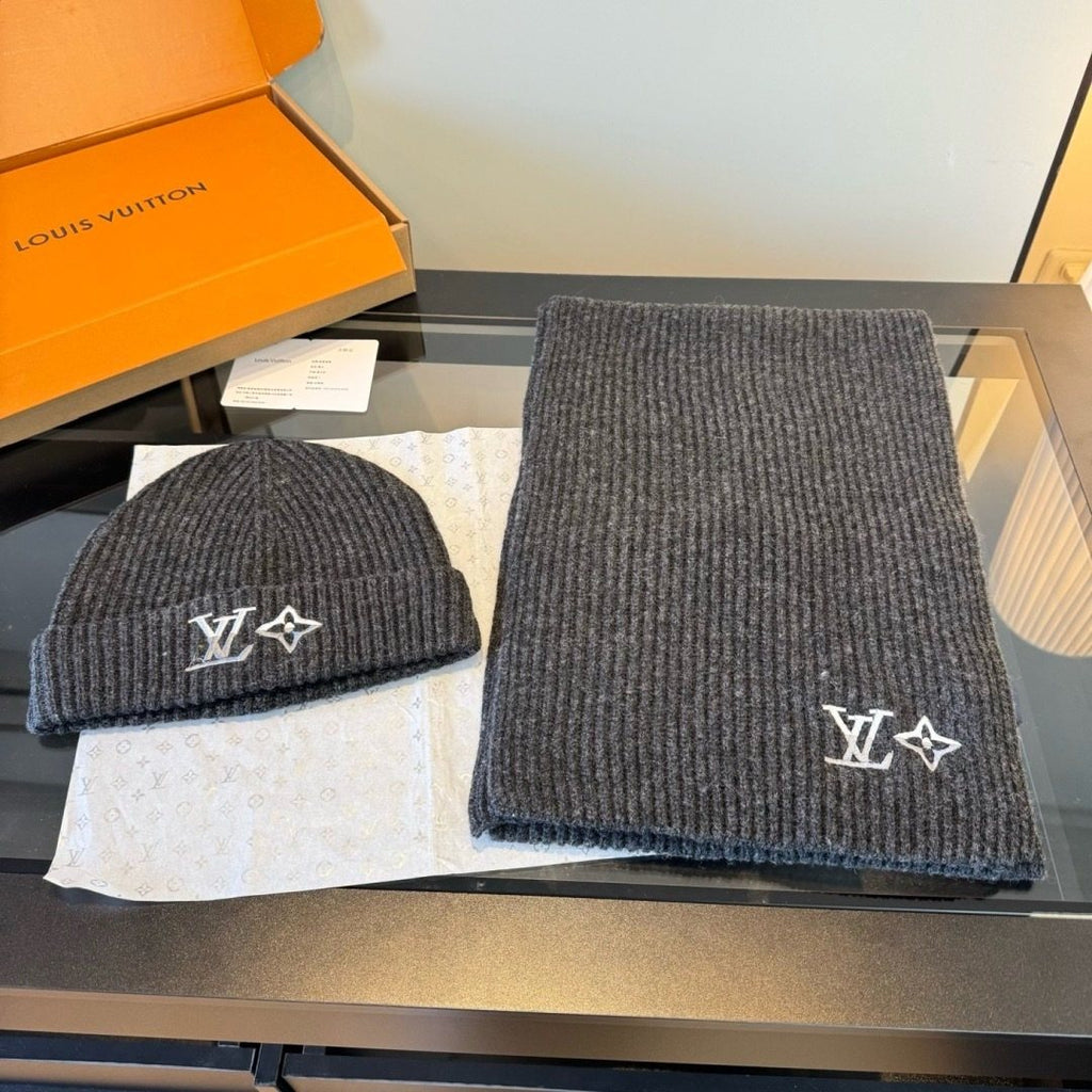 Louis Vuitton Embroidered Monogram Scarf and Beanie Set product image 6, provided for visual reference and product detail