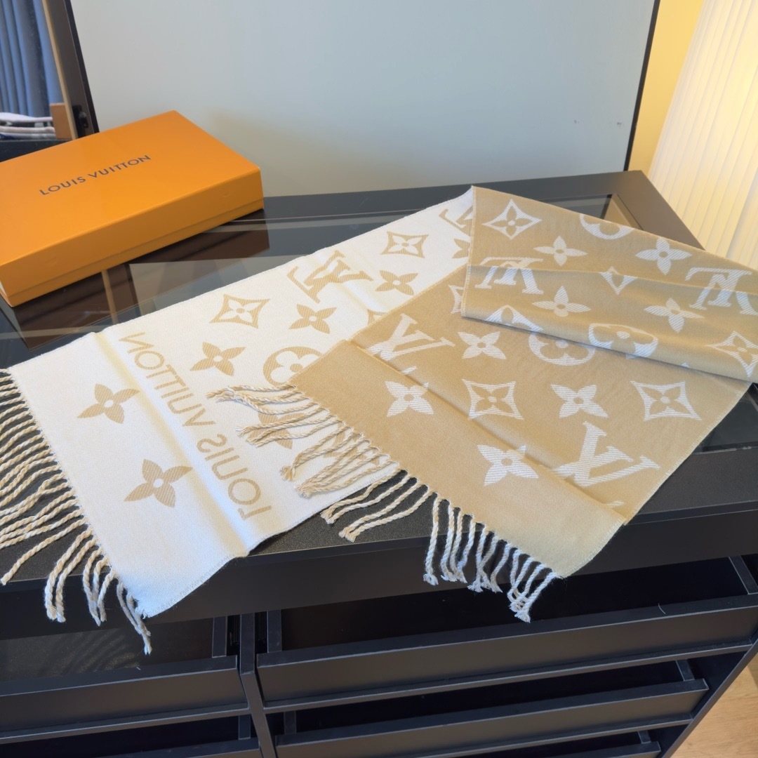 Louis Vuitton Oversized Monogram Wool Scarf - 180 x 30 cm product image 17, provided for visual reference and product detail