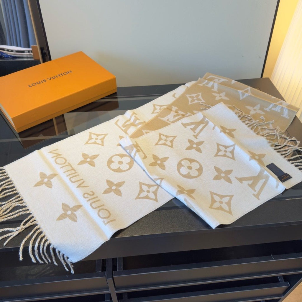 Louis Vuitton Reversible Wool Monogram Scarf - 180 x 30 cm product image 15, provided for visual reference and product