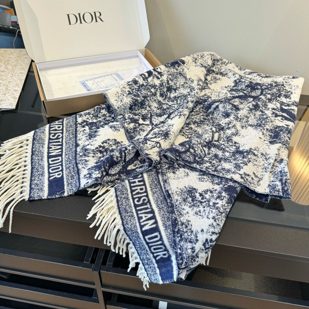 Dior Animal Jacquard Fringed Scarf product image 6, provided for visual reference and product detail review