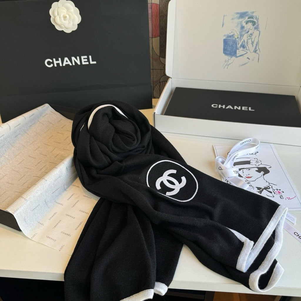 Chanel Contrast-Trim Logo Scarf product image 5, provided for visual reference and product detail review