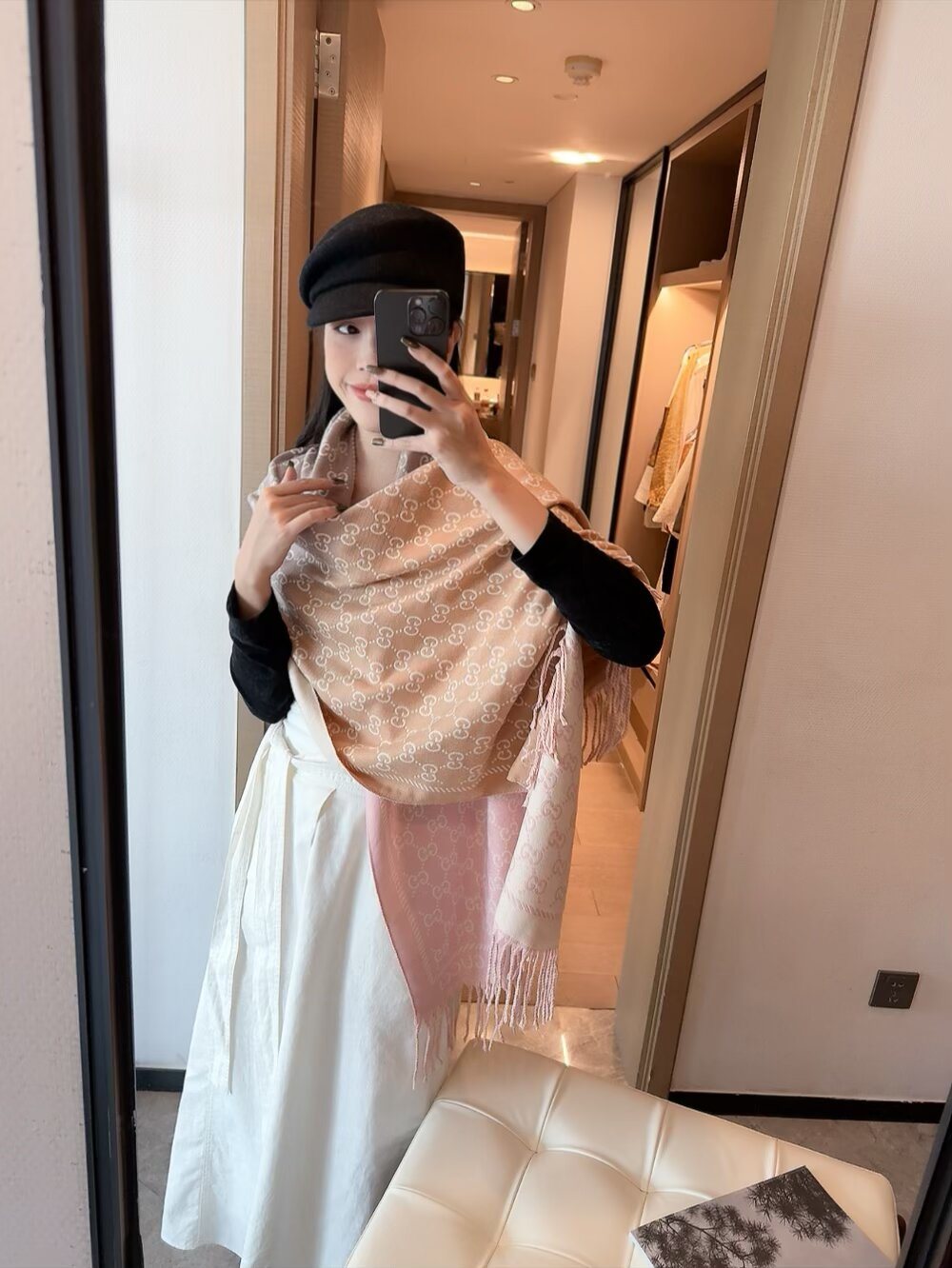 Gucci Two-Tone Fringed Jacquard Scarf product image 5, provided for visual reference and product detail review