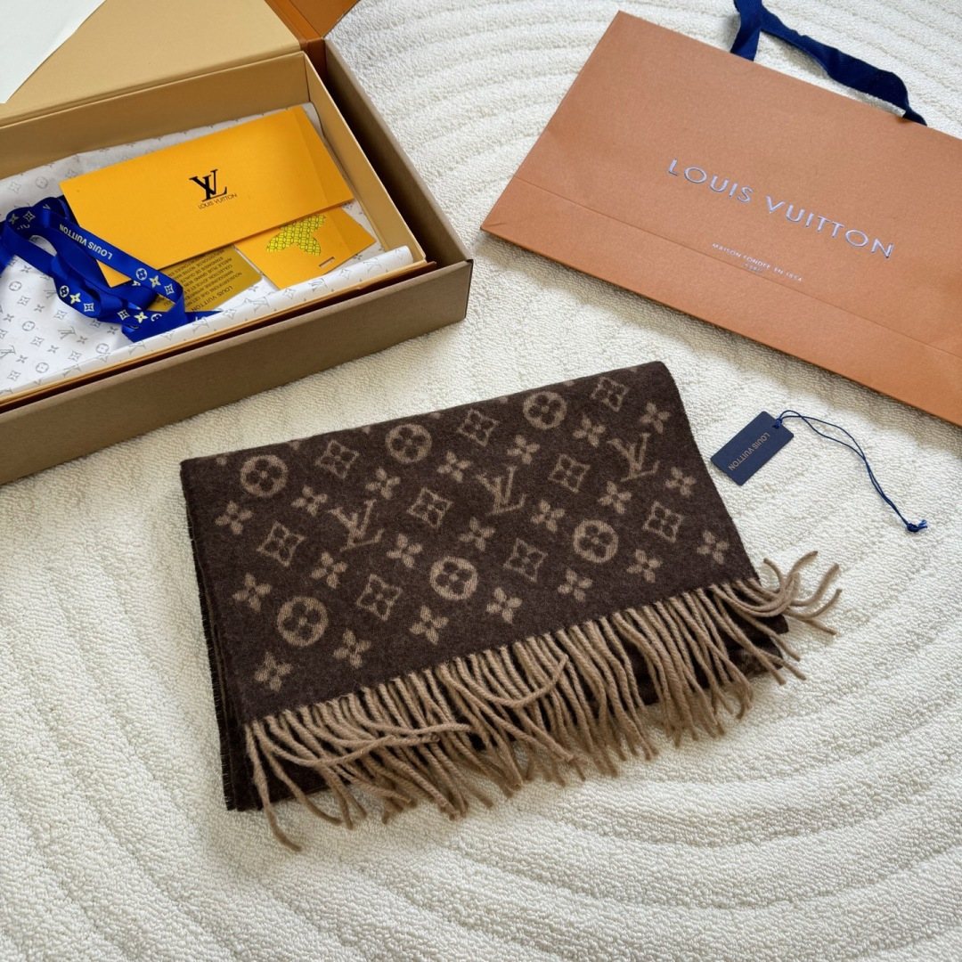 Louis Vuitton Two-Tone Reversible Monogram Scarf - 30 x 180 cm product image 10, provided for visual reference and product