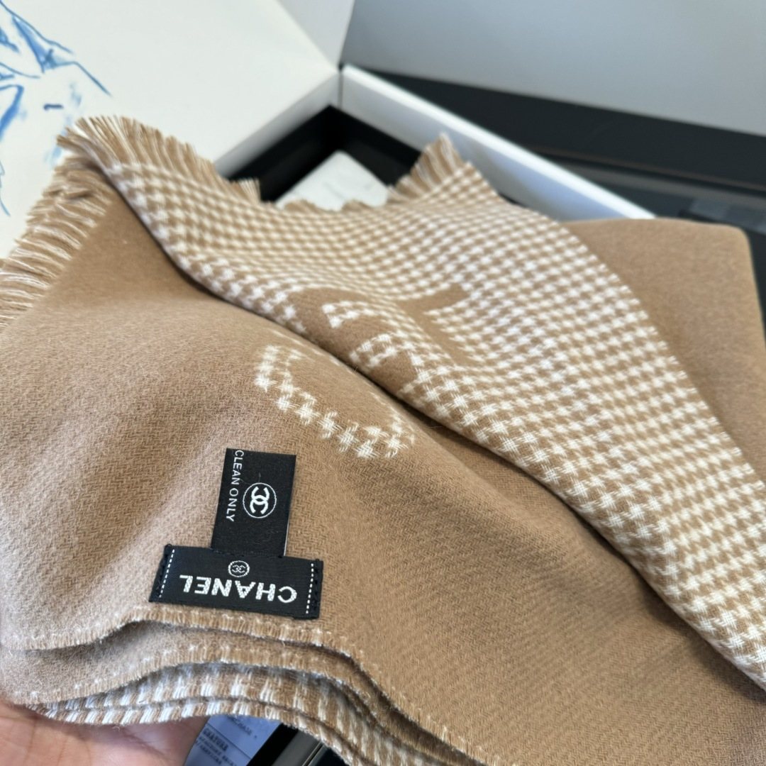 Chanel Houndstooth Fringed Scarf product image 12, provided for visual reference and product detail review